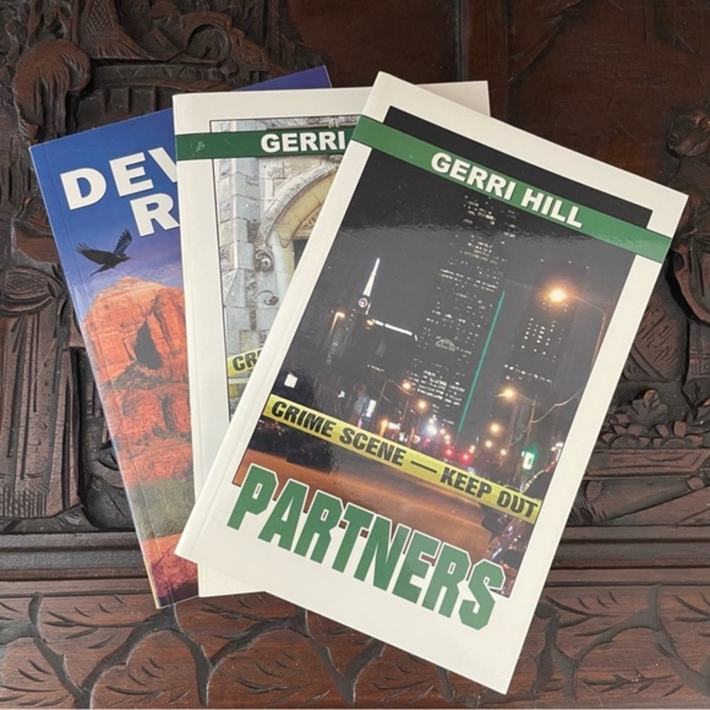 $10 SALE Set/3 Lesbian Romance Bundle Gerri Hill Mystery Crime Fiction Book